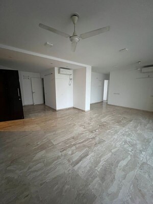 Room in 3 BHK Apartment at Hiranandani Rodas Enclave Rosemount, Ghodbunder Road – for Sale