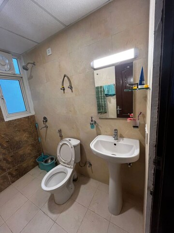 Bathroom in 3 BHK Apartment at Omaxe Waterscapes, Gomti Nagar – for Rent