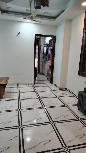 Staircase in 1 BHK Builder Floor at Sapphire Tower, Sector 104 – for Rent