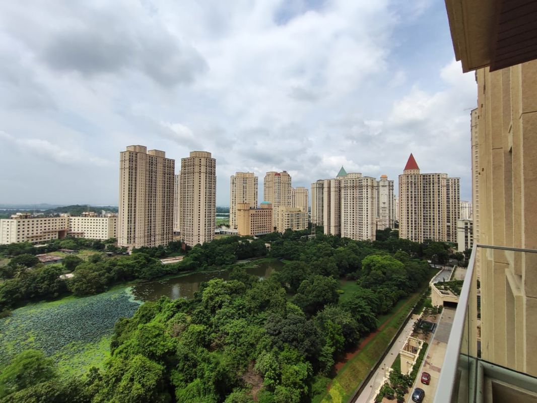 4 BHK + Pooja Room 1708 Sq.Ft. Apartment in Hiranandani Lake Enclave Glendale