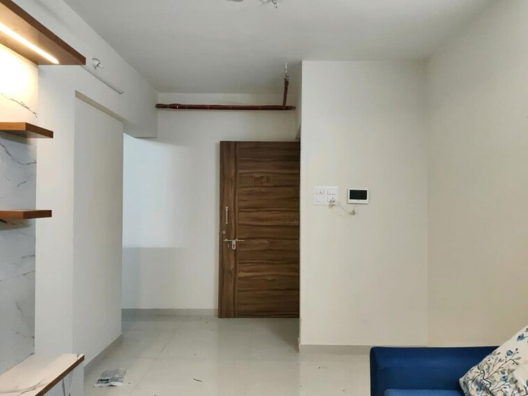 Room, lodha-quality-home-tower-5 1 Bedroom 421 Sq.Ft. Apartment In Majiwada Thane 9722107
