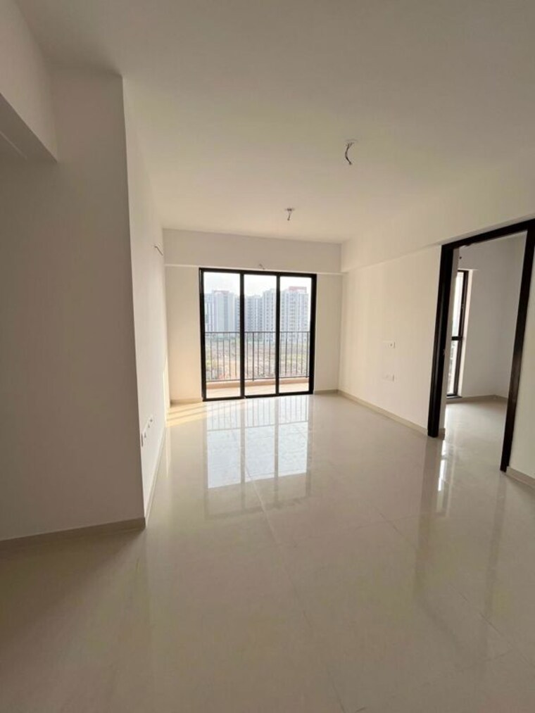 Room, lodha-palava-downtown 2.5 Bedroom 759 Sq.Ft. Apartment In Dombivli East Thane 9722113