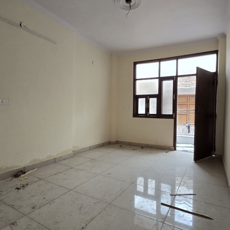 1 Rk+ Servant Room Builder Floor For Rent in Chattarpur