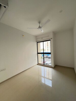 Room in 2 BHK Apartment at Lodha Palava Downtown, Dombivli East – for Rent