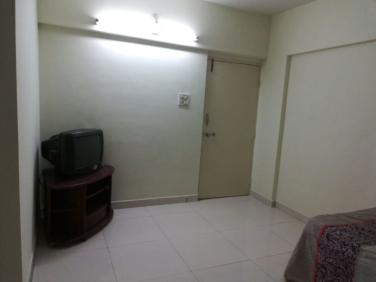 undefined, heena-vijaya-residency 2 Bedroom 850 Sq.Ft. Apartment In Kharadi Pune 9722136