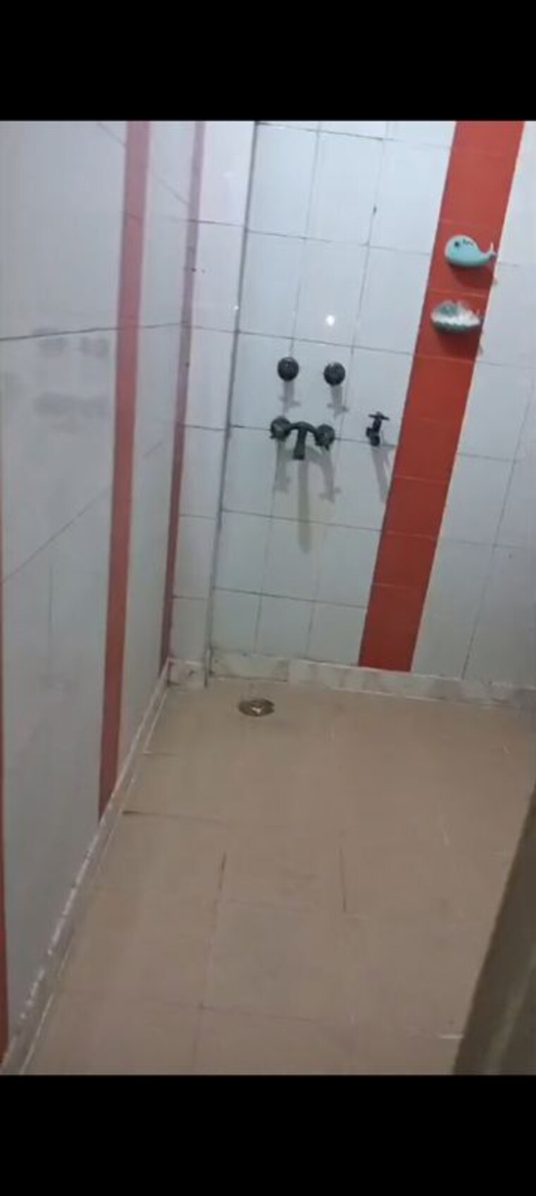 Bathroom, shanti-kunj-noida 2 Bedroom 1650 Sq.Ft. Independent House In Sector 61 Noida 9722165