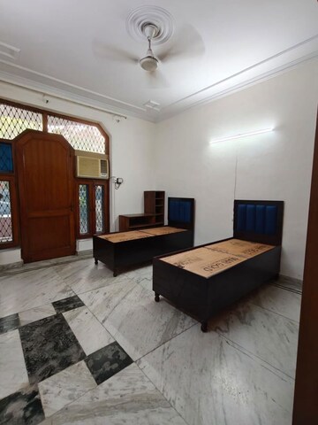 Bedroom in  Pg at Sector 36 – for Rent