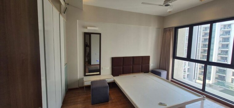 Room, lunkad-sky-vie 3.5 Bedroom 1650 Sq.Ft. Apartment In Viman Nagar Pune 9722317