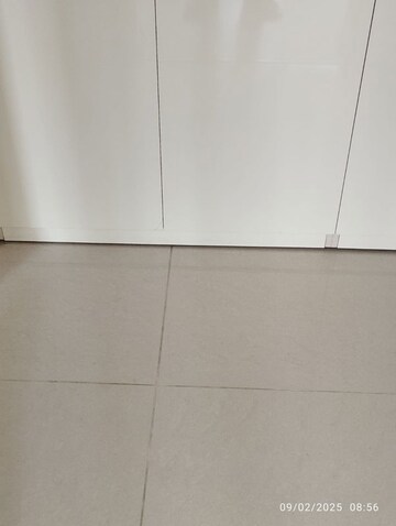 Room in 4 BHK Apartment at SNN Clermont, Hebbal – for Sale