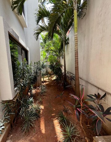 Balcony in 3 BHK Apartment at Imperium Endellion, Cunningham Road – for Sale