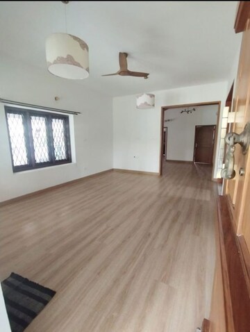 Bedroom in 4 BHK Independent House at Deccan Vilas, Dollars Colony – for Rent