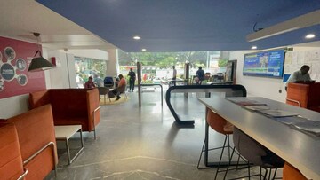 Gym in  Showroom at Richmond Towers, Richmond Town – for Rent