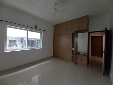 Room in 3 BHK Apartment at Benson Apartments, Benson Town – for Rent