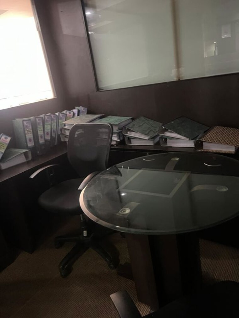 Team Area, embassy-icon Commercial Office Space 7000 Sq.Ft. In Infantry Road Bangalore 9184901