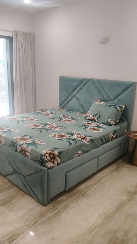 4 BHK + Servant Room 4324 Sq.Ft. Villa in Embassy Grove