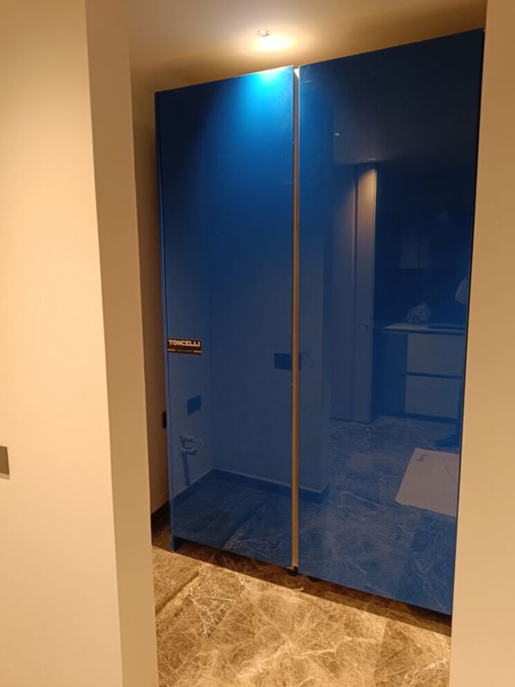 Room, regency-liqury 4 Bedroom 4400 Sq.Ft. Apartment In Lavelle Road Bangalore 9041663