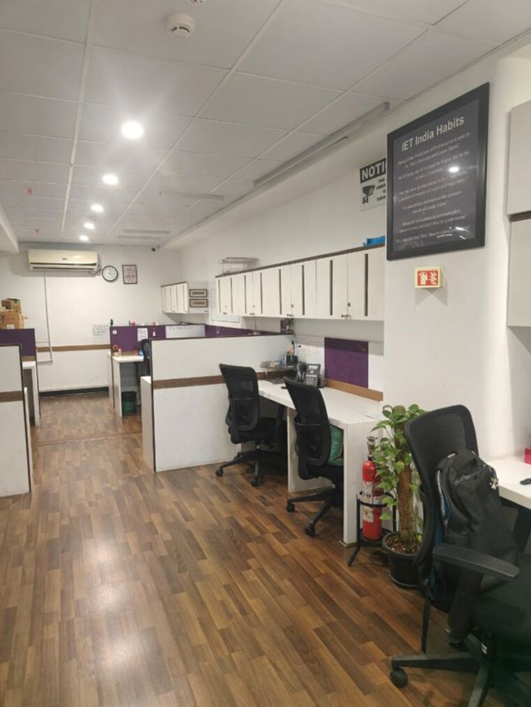 Team Area, raheja-towers-apartments Commercial Office Space 3100 Sq.Ft. In Mg Road Bangalore 8982732