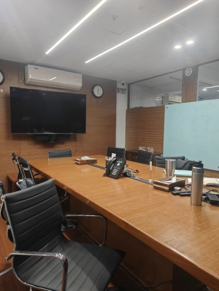 Team Area, raheja-towers-apartments Commercial Office Space 3100 Sq.Ft. In Mg Road Bangalore 8982732