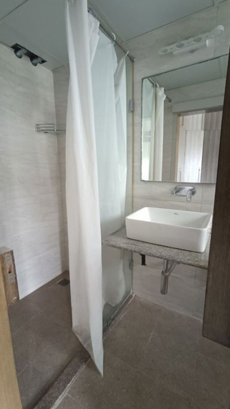 Bathroom, cunningham-hallmark 3 Bedroom 2650 Sq.Ft. Apartment In Vasanth Nagar Bangalore 8635805