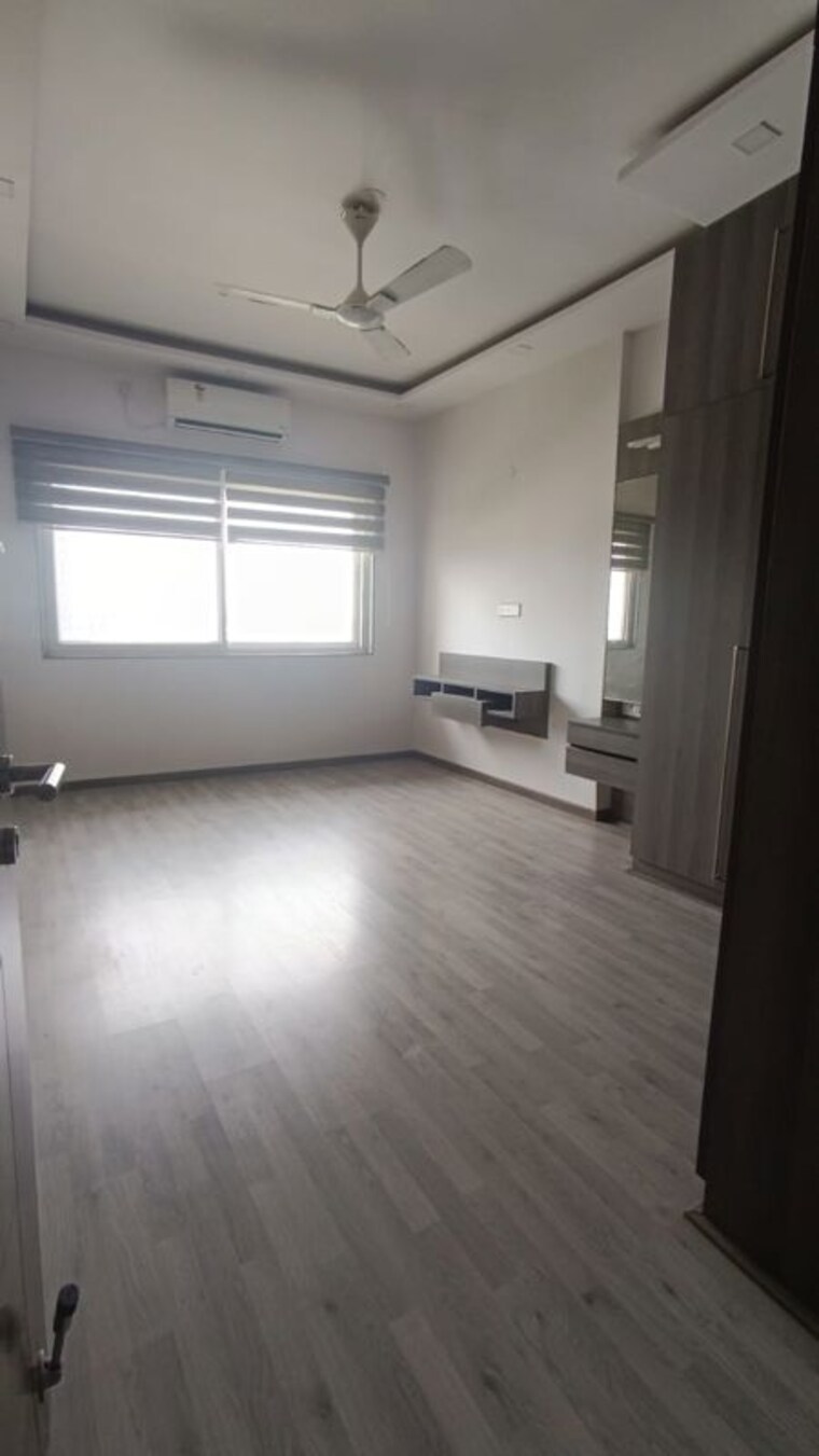 Room, cunningham-hallmark 3 Bedroom 2650 Sq.Ft. Apartment In Vasanth Nagar Bangalore 8635805