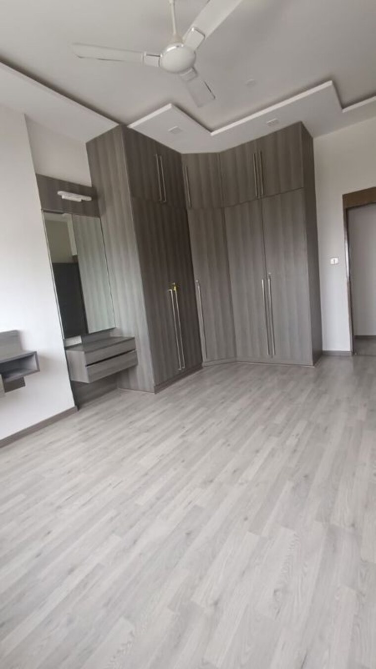 Room, cunningham-hallmark 3 Bedroom 2650 Sq.Ft. Apartment In Vasanth Nagar Bangalore 8635805