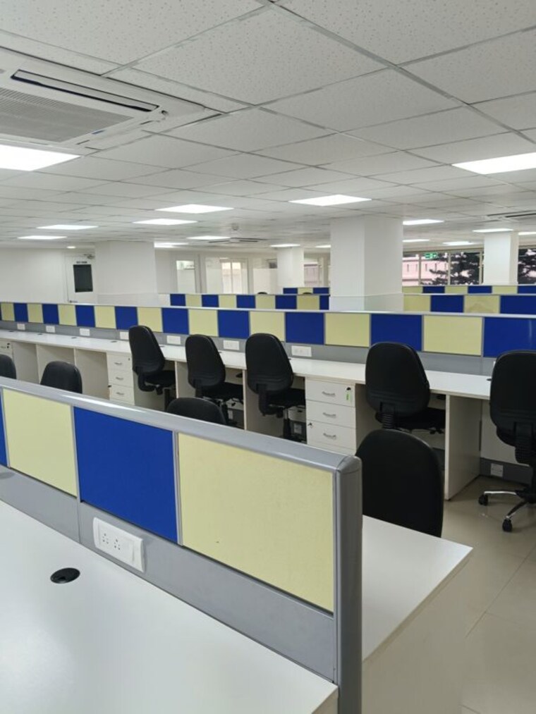 Team Area, sns-premnivas Commercial Office Space 5000 Sq.Ft. In Infantry Road Bangalore 8961208