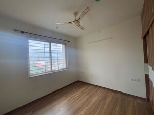 Room in 3 BHK Builder Floor at Prestige West Woods, Binnipete – for Rent