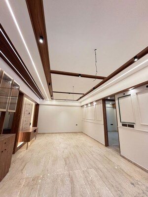 Room in 4 BHK Apartment at Sai Enclave Indiranagar, Indiranagar – for Rent