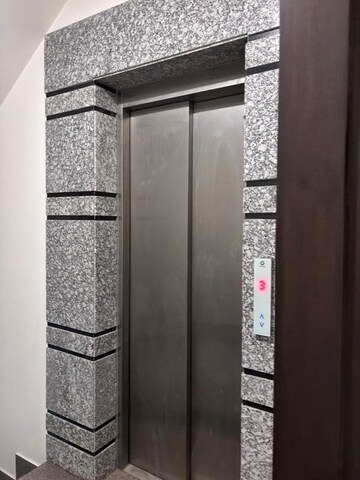 Building Lobby in 4 BHK Apartment at Green Park Extension – for Rent