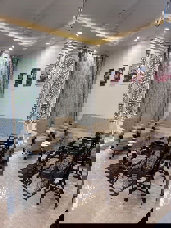 4 BHK + Pooja Room,Servant Room,Study Room,Extra Room Apartment For Rent in Green Park Extension