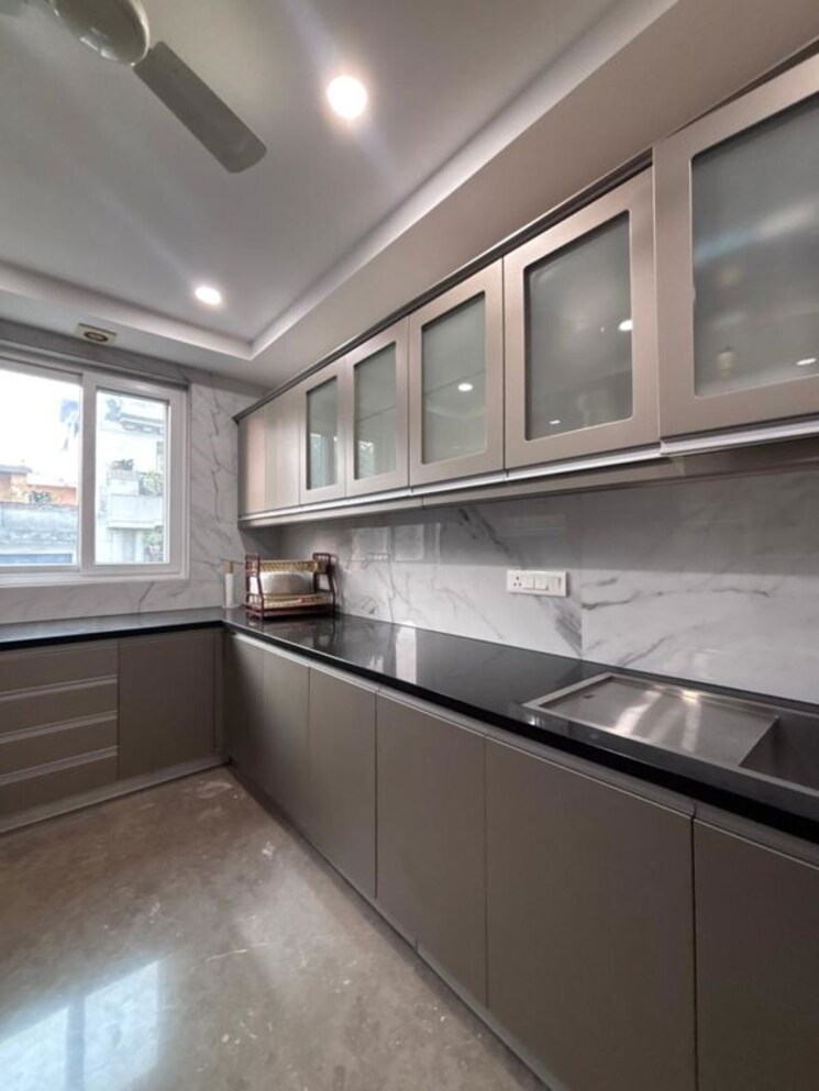 Kitchen, green park extension 4 Bedroom 4000 Sq.Ft. Apartment In Green Park Extension Delhi 9722372