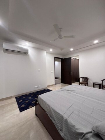 Bedroom in 4 BHK Apartment at Green Park Extension – for Rent
