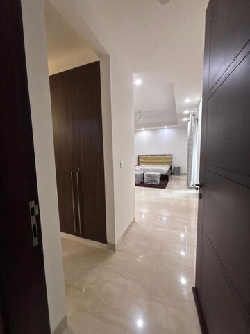 Bathroom in 4 BHK Apartment at Green Park Extension – for Rent