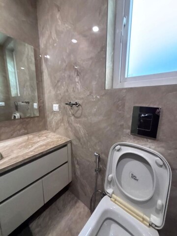 Bathroom in 4 BHK Apartment at Green Park Extension – for Rent