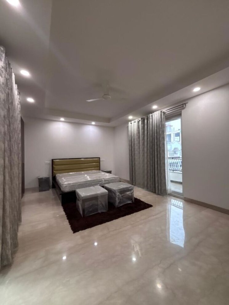 Bedroom, green park extension 4 Bedroom 4000 Sq.Ft. Apartment In Green Park Extension Delhi 9722372