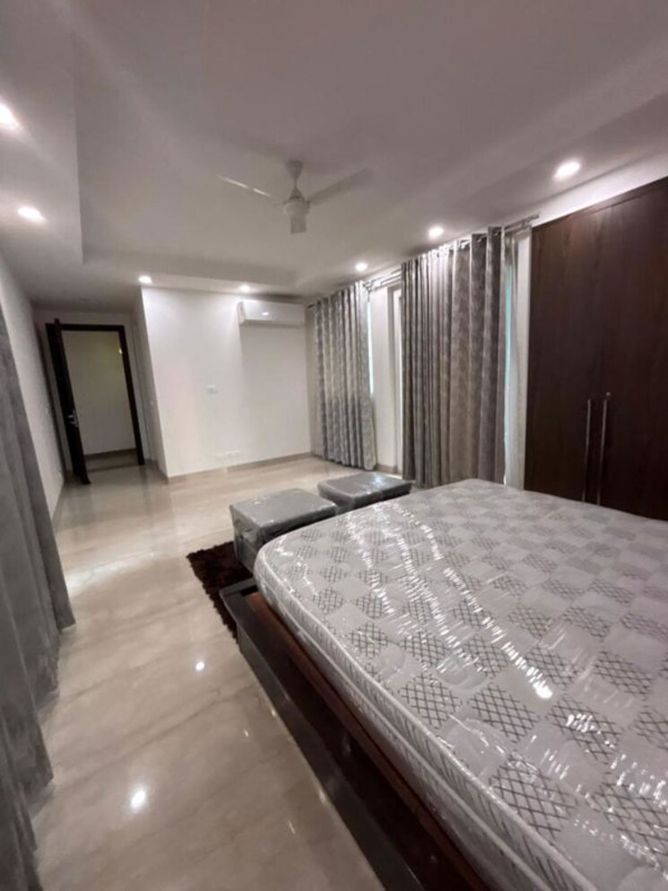 Bedroom, green park extension 4 Bedroom 4000 Sq.Ft. Apartment In Green Park Extension Delhi 9722372
