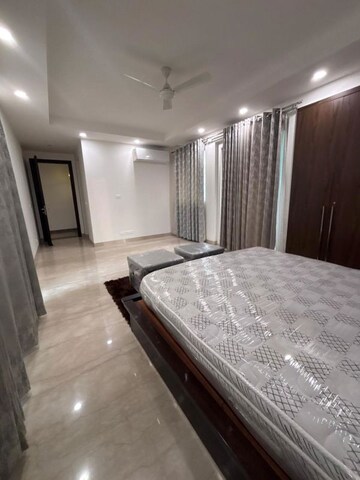 Bedroom in 4 BHK Apartment at Green Park Extension – for Rent