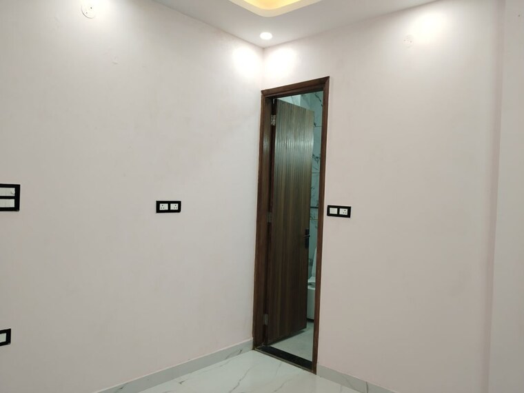 Room, khirki extension 2 Bedroom 875 Sq.Ft. Apartment In Khirki Extension Delhi 9722376