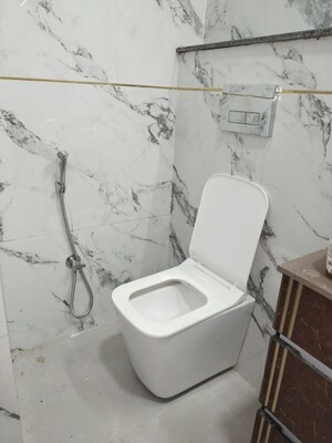 Bathroom in 2 BHK Apartment at Khirki Extension – for Rent