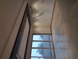 Furnished Amenities in 4 BHK Builder Floor at Sector 21a – for Rent