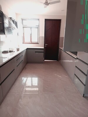 Kitchen in 3.5 BHK Builder Floor at Sector 19 – for Rent