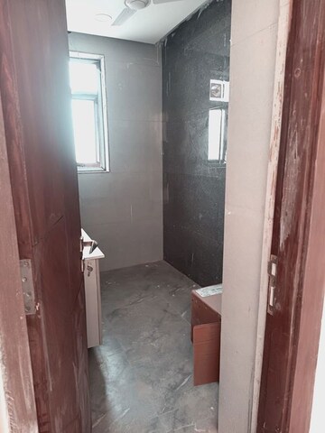 Bathroom in 3.5 BHK Builder Floor at Sector 19 – for Rent
