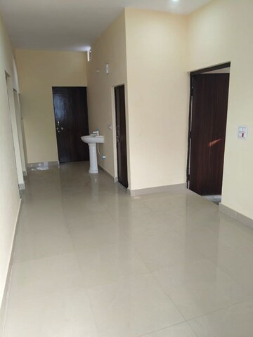 Room in 2 BHK Builder Floor at Sector 29 – for Rent