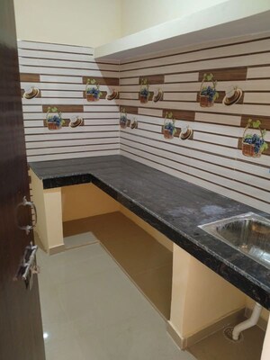 Kitchen in 2 BHK Builder Floor at Sector 29 – for Rent