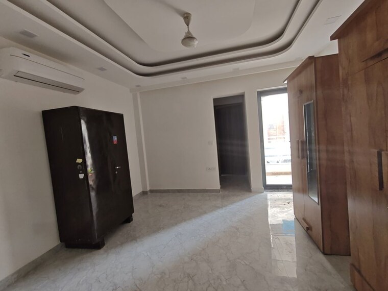 undefined, sector 28 3 Bedroom 2250 Sq.Ft. Builder Floor In Sector 28 Faridabad 9442305