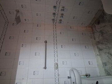 Bathroom in 3.5 BHK Independent House at Sector 19 – for Rent