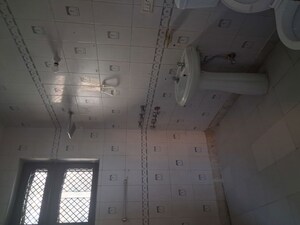 Bathroom in 3.5 BHK Independent House at Sector 19 – for Rent