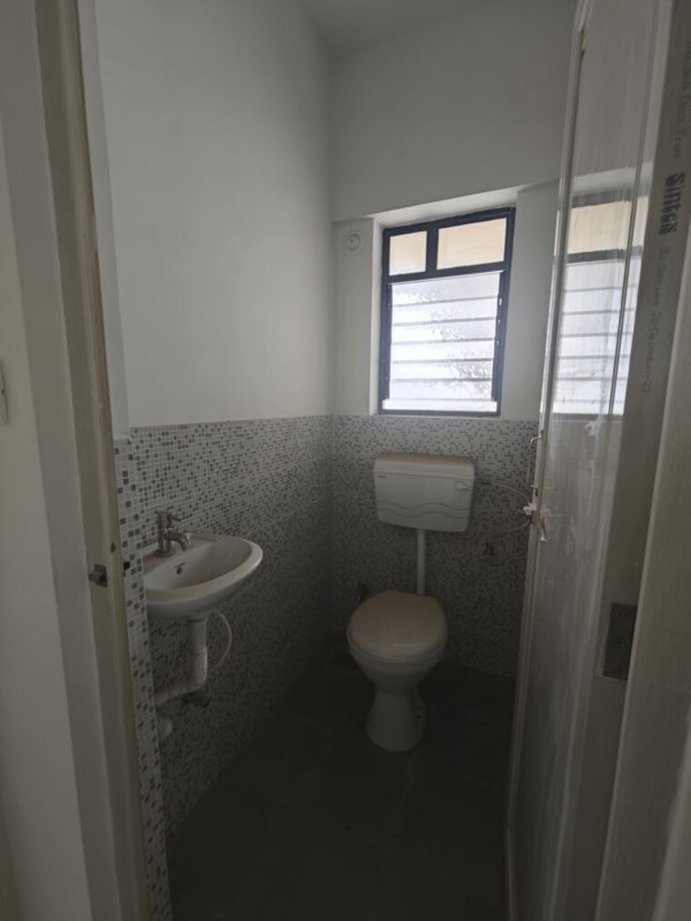 Bathroom, peninsula-address-one 1 Bedroom 380 Sq.Ft. Apartment In Gahunje Pune 9722412