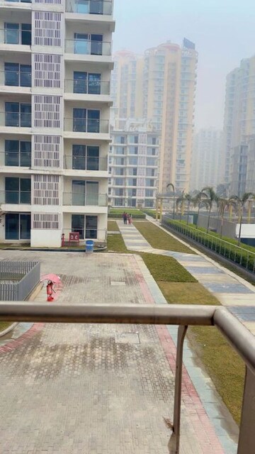 3 BHK Apartment For Sale in Godrej Palm Retreat, Sector 150