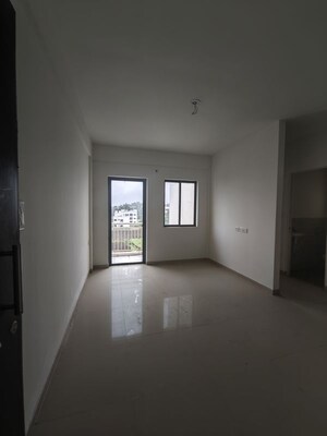 Room in 1 BHK Apartment at Peninsula Address One, Gahunje – for Sale